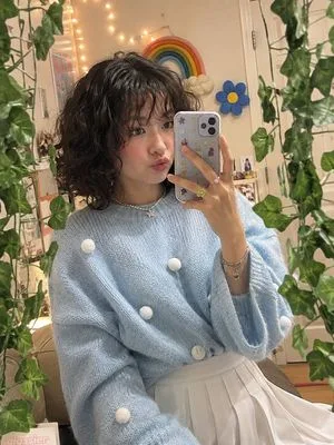 Cute Aesthetic Girls Portrait Prompt