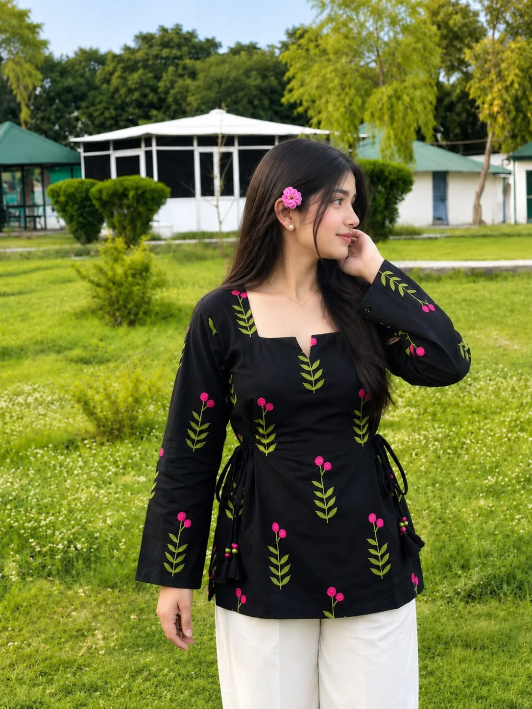 Floral Blooms & Garden Strolls 🌸🖤🌿