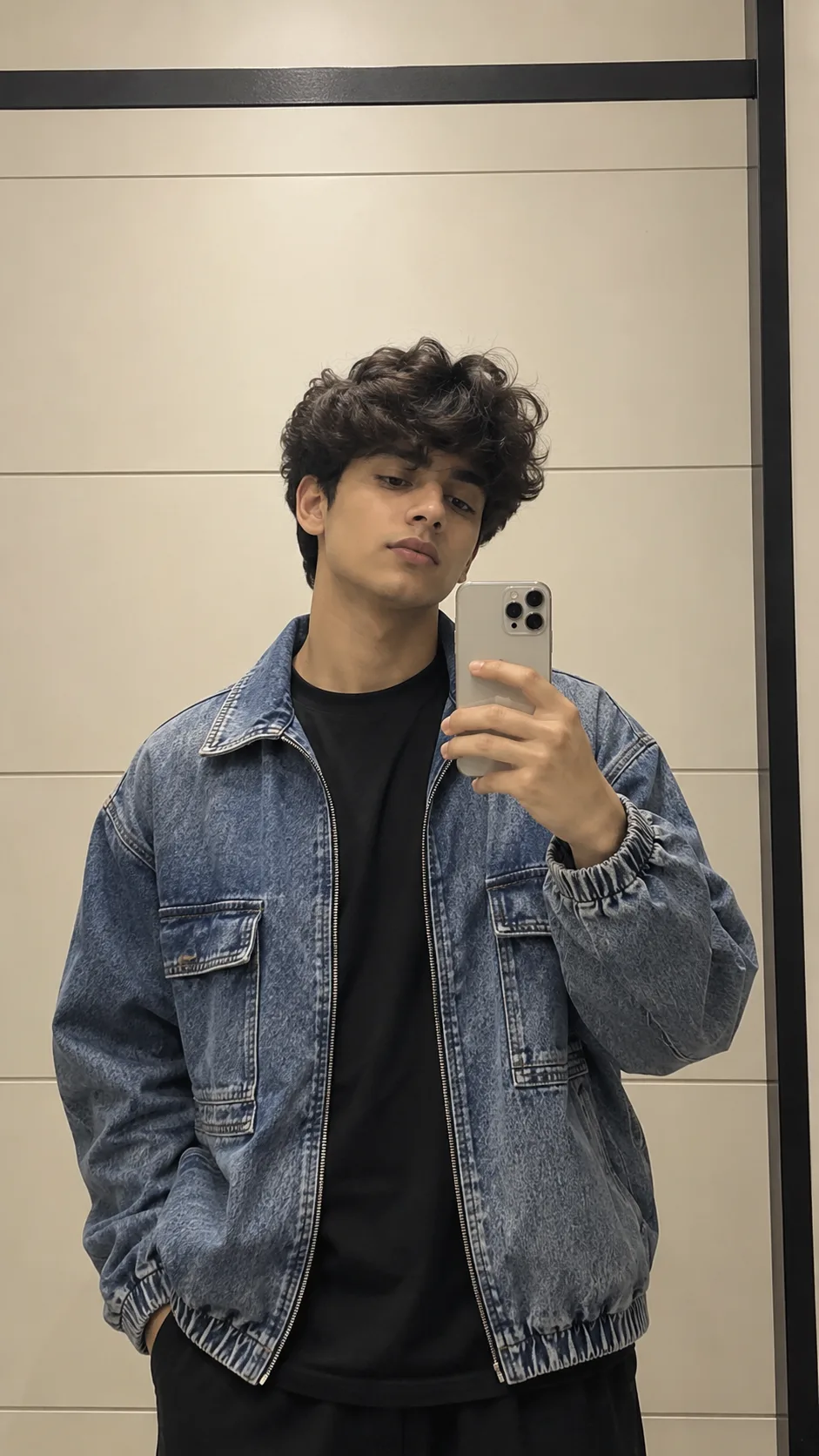 Fitting Room Mirror Selfie Prompt