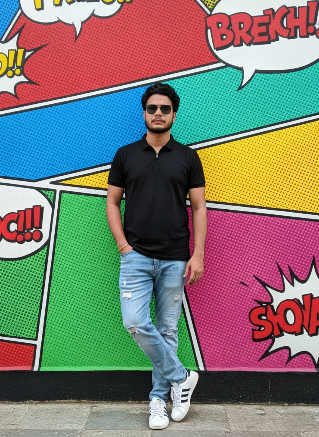 Comic Wall Cool Pose