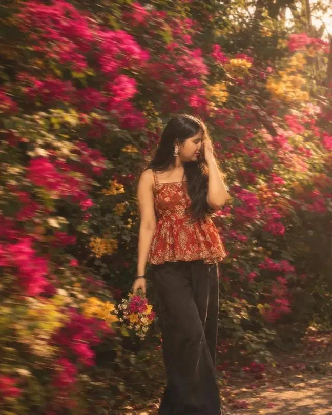 Floral Bloom & Sunset Golden Hour Vibes