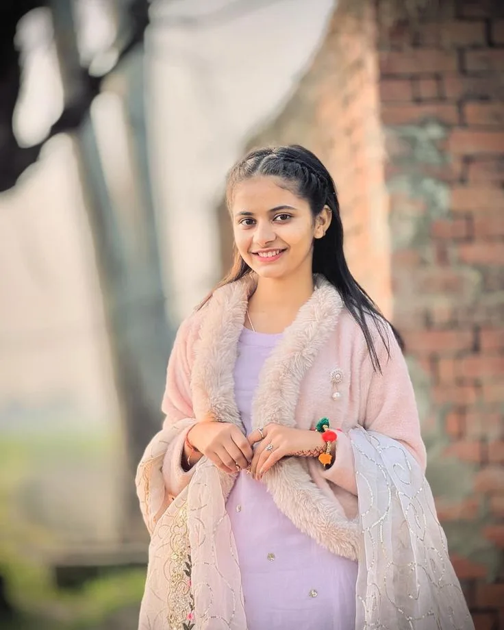 Radiant Pastel Kurti & Faux-Fur Jacket Aesthetic, Charming Winter Ethnic Daytime Outdoor Portrait, Serene South Asian He
